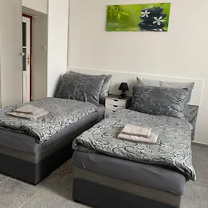 Homestay Tulip, Prague