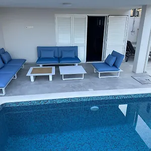 Apartment Palavra Croatia
