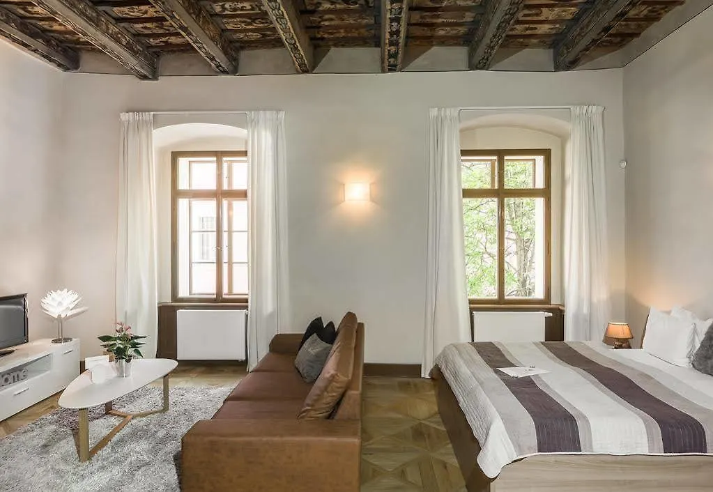 3 Epoques Apartments by Prague Residences